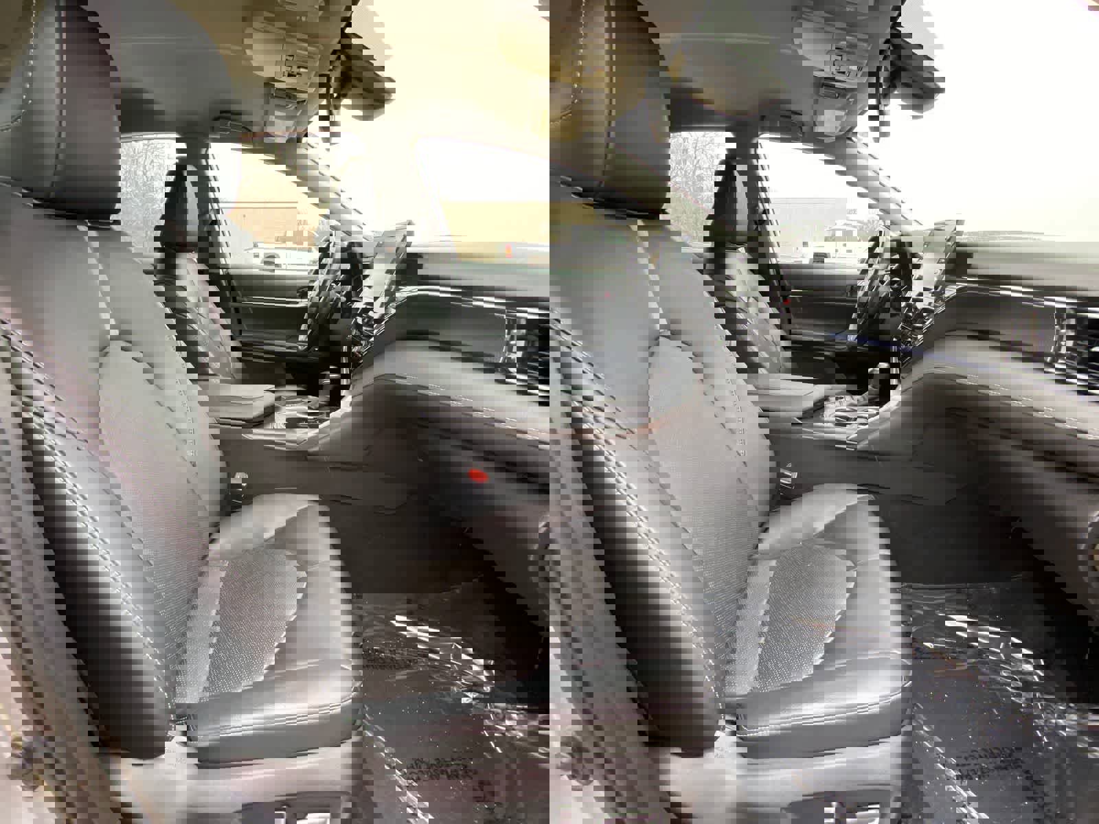 Used 2022 Toyota Camry XSE image 20