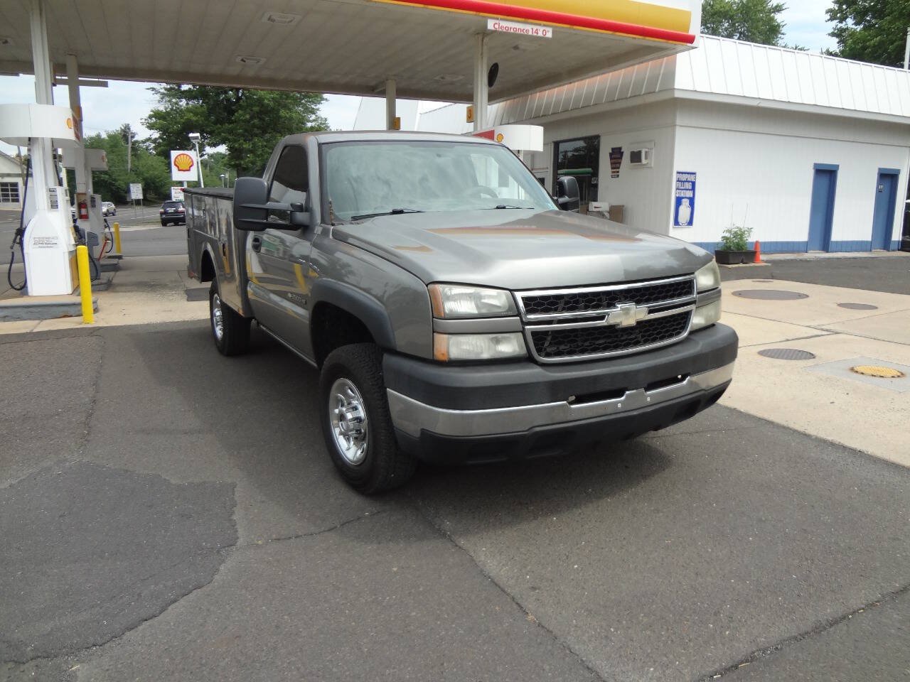 Used 2006 Chevrolet Silverado 2500 W/T RWD image 6