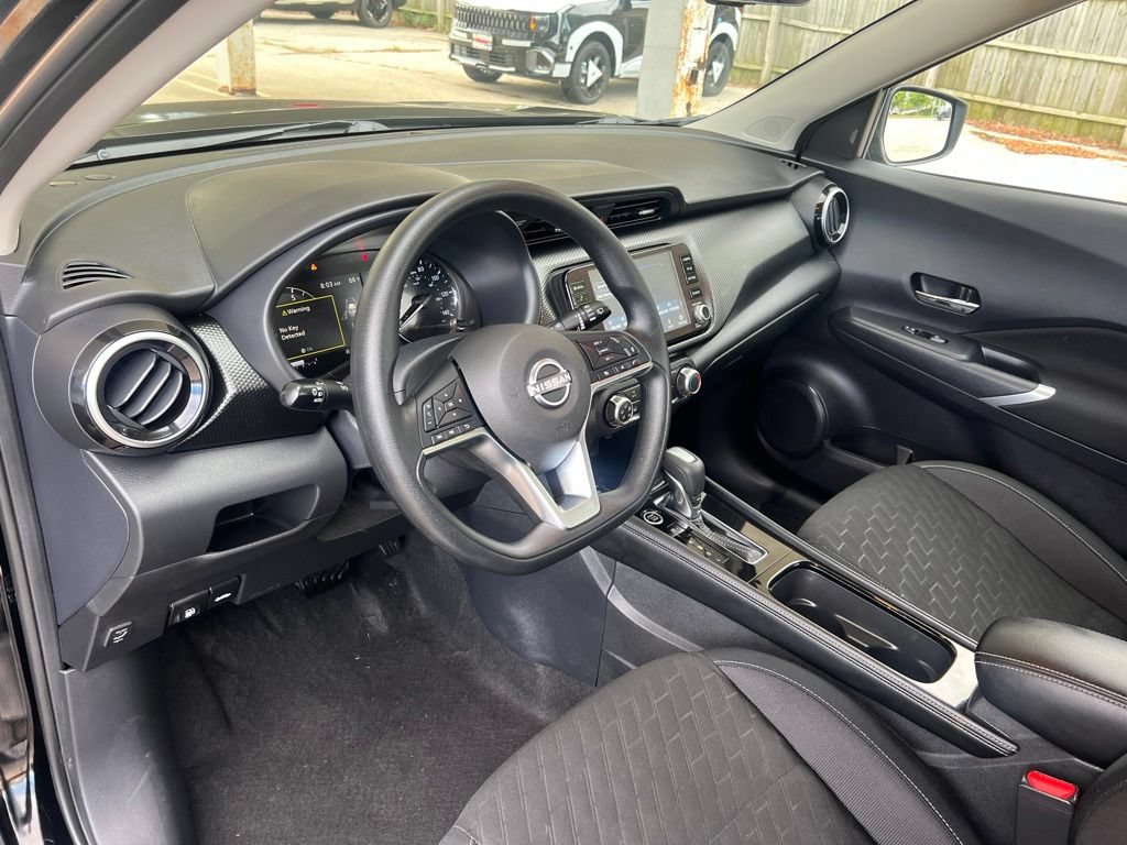 Certified 2024 Nissan Kicks SV w/ Interior Electronics Package FWD image 6