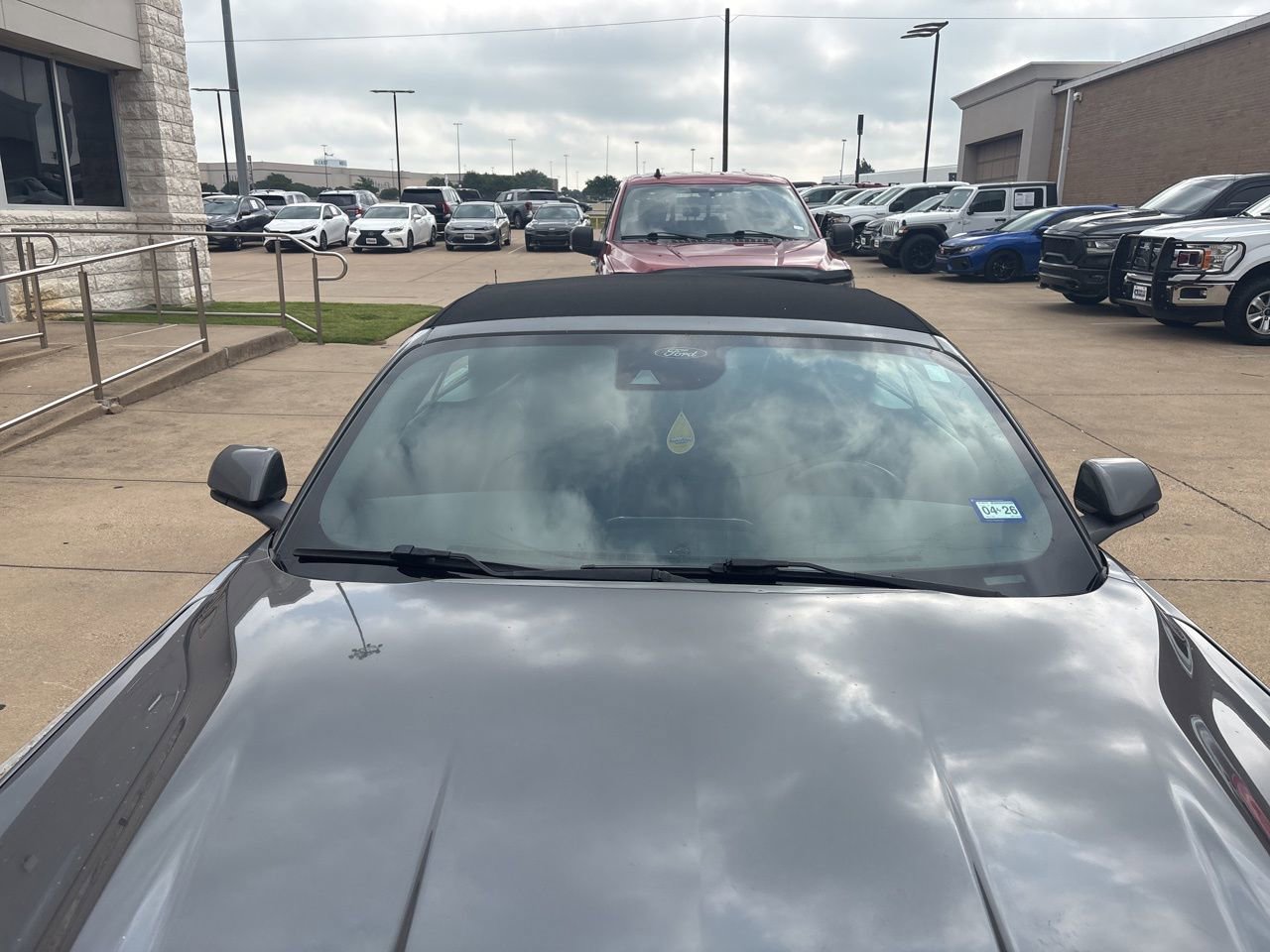 Used 2021 Ford Mustang Premium RWD image 5