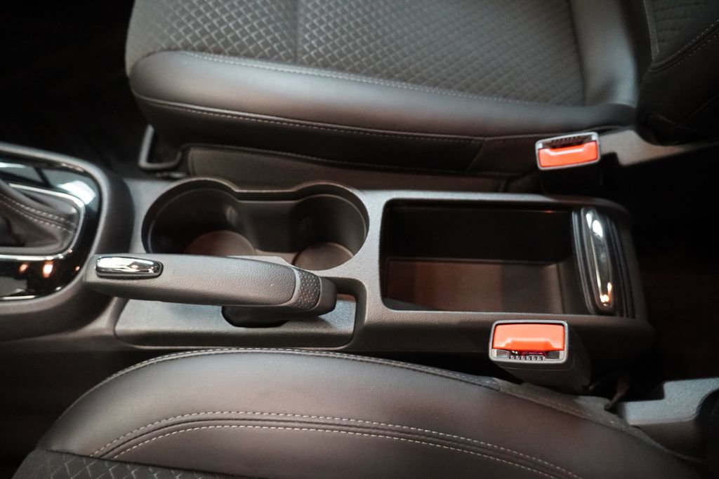 Used 2022 Buick Encore Preferred w/ Safety Package image 19