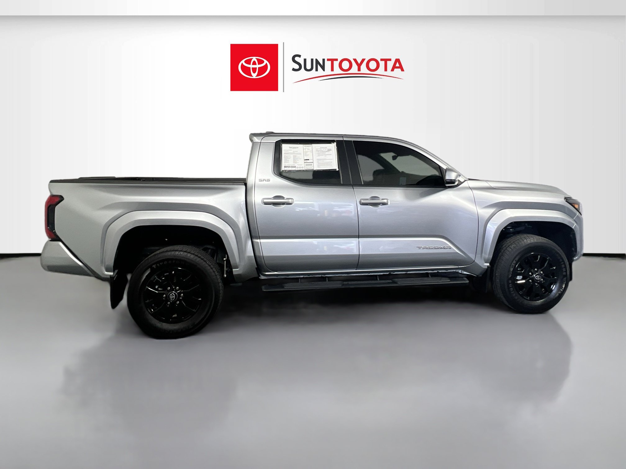 Used 2024 Toyota Tacoma SR5 RWD image 2