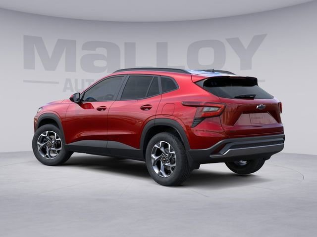 New 2026 Chevrolet Trax LT w/ LPO, Blackout Package FWD image 4