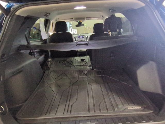 Used 2020 Chevrolet Equinox LT image 15