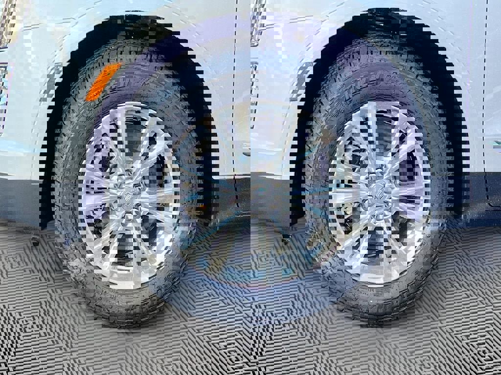 New 2026 Cadillac XT5 Luxury image 30