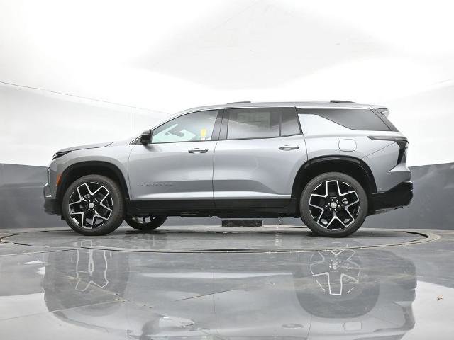 New 2026 Chevrolet Traverse High Country w/ LPO, Floor Liner Package image 11