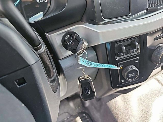 Used 2025 Ford F350 XLT w/ FX4 Off-Road Package image 12