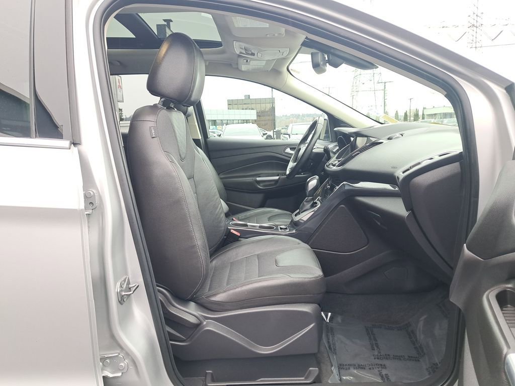 Used 2013 Ford Escape Titanium image 17