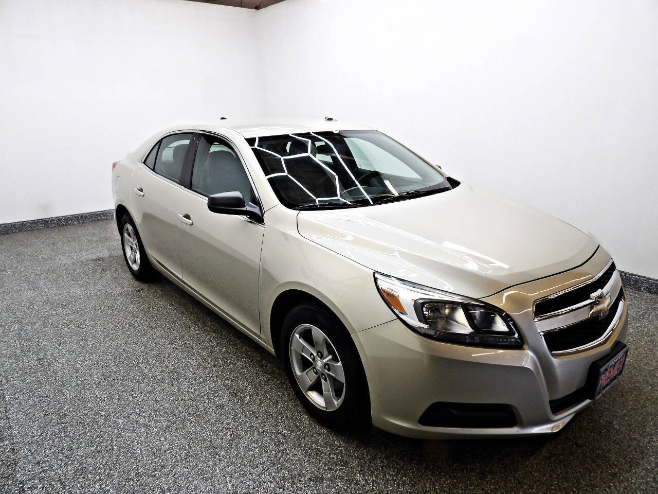 Used 2013 Chevrolet Malibu LS image 3