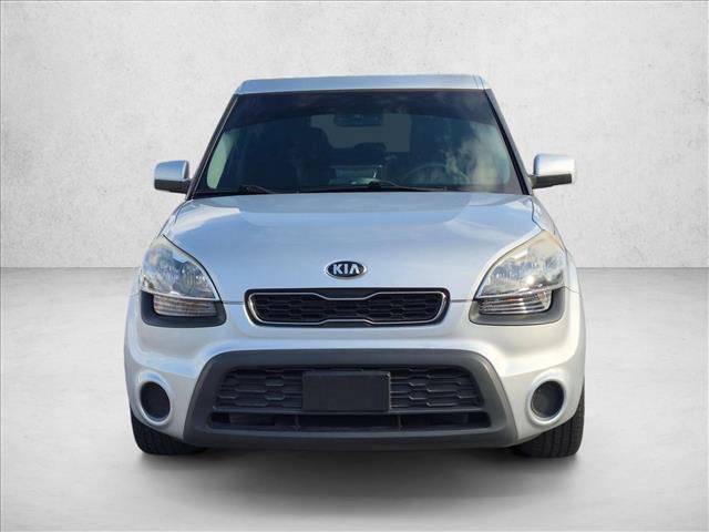 Used 2013 Kia Soul FWD image 2