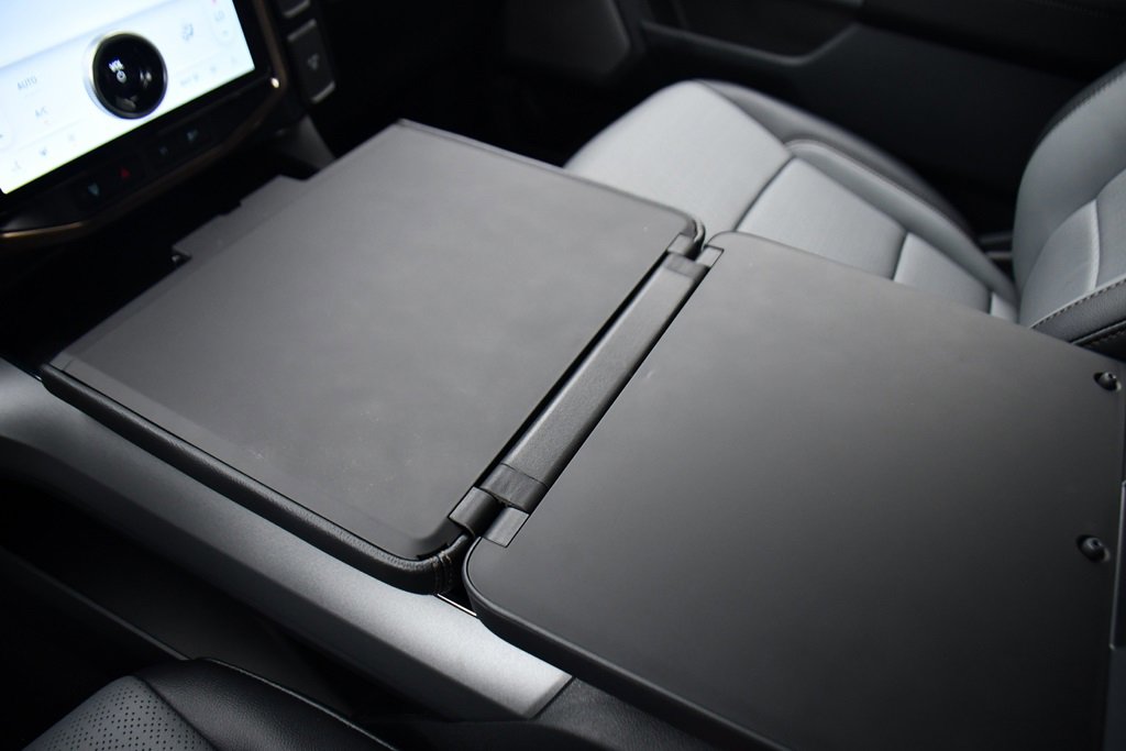 New 2025 Ford F150 Lightning Lariat image 36