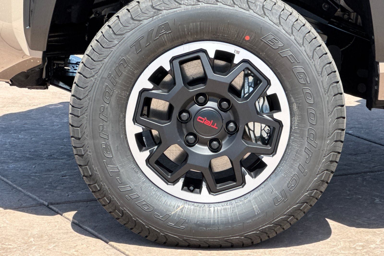 New 2026 Toyota Tacoma TRD Off-Road AWD/4WD image 33