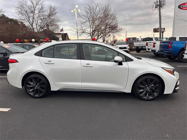 Certified 2023 Toyota Corolla SE image 2