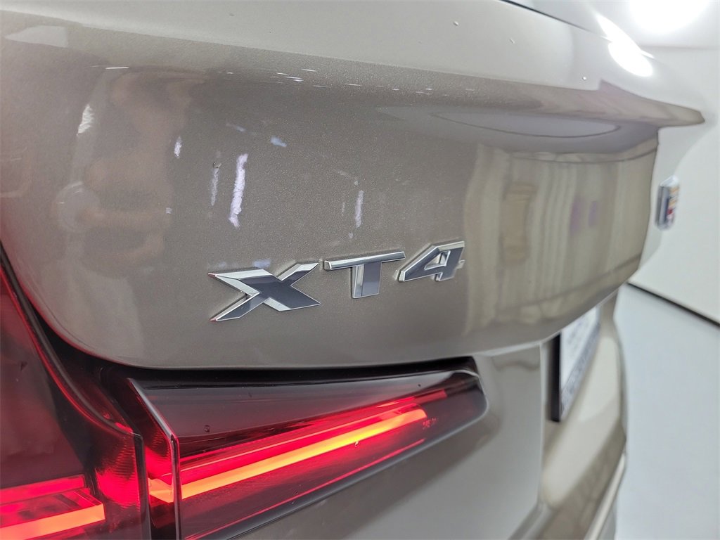 Certified 2025 Cadillac XT4 Premium Luxury image 7