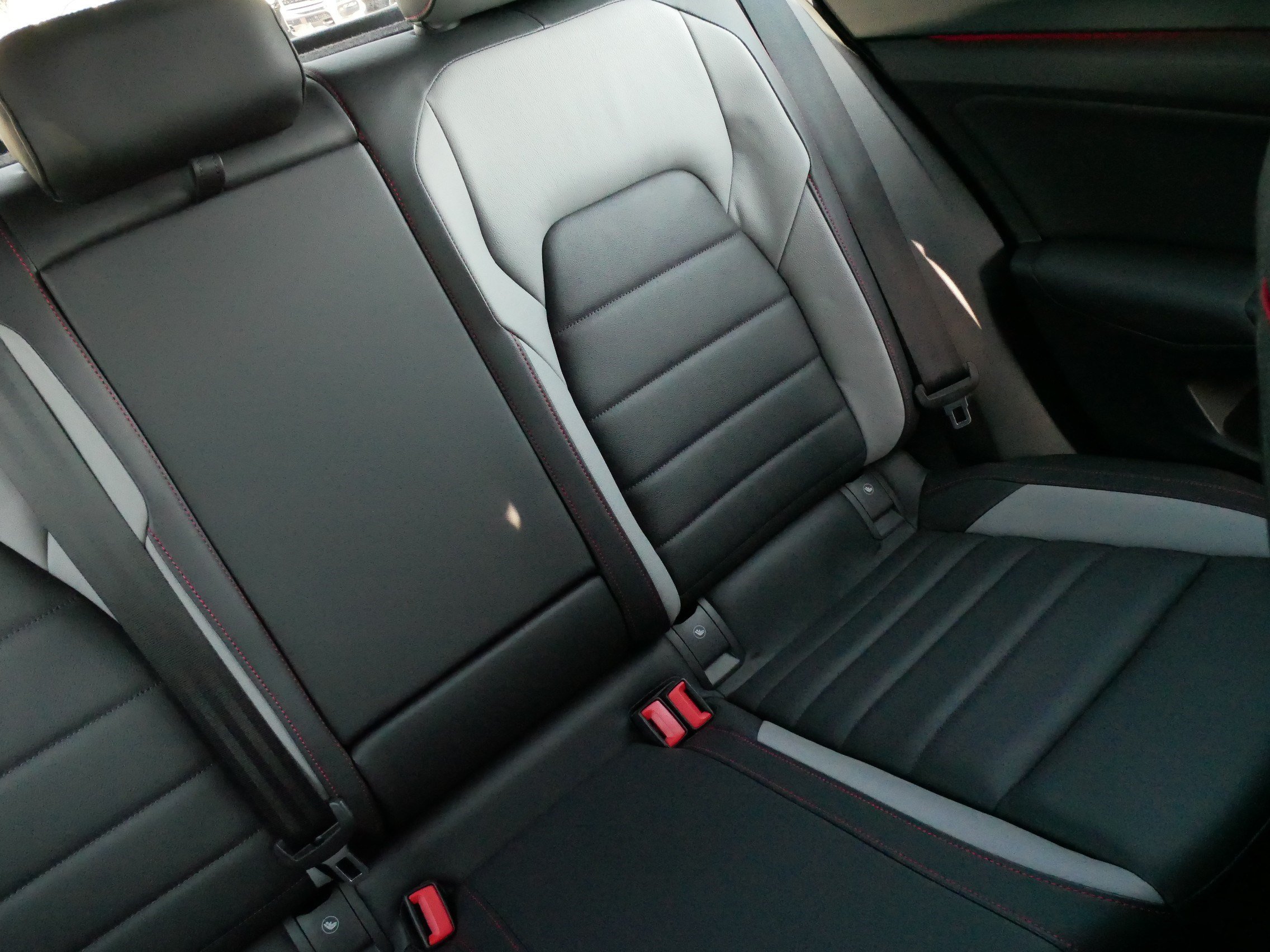 Used 2024 Volkswagen GTI Autobahn FWD image 14