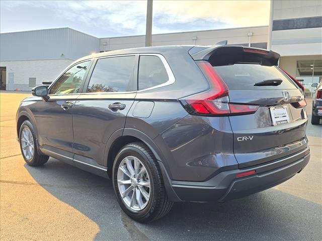 Used 2023 Honda CR-V EX image 5