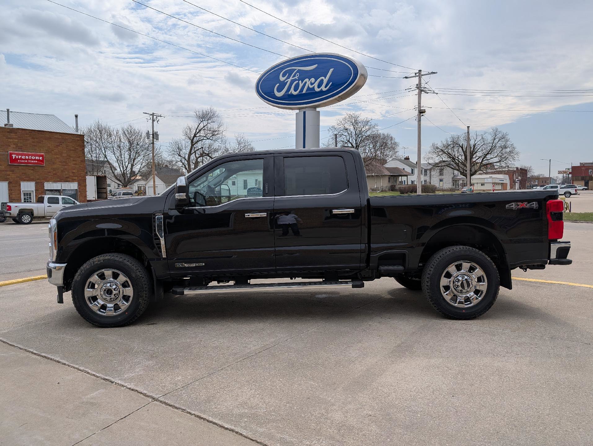 New 2026 Ford F350 Lariat w/ Lariat Premium Package image 1