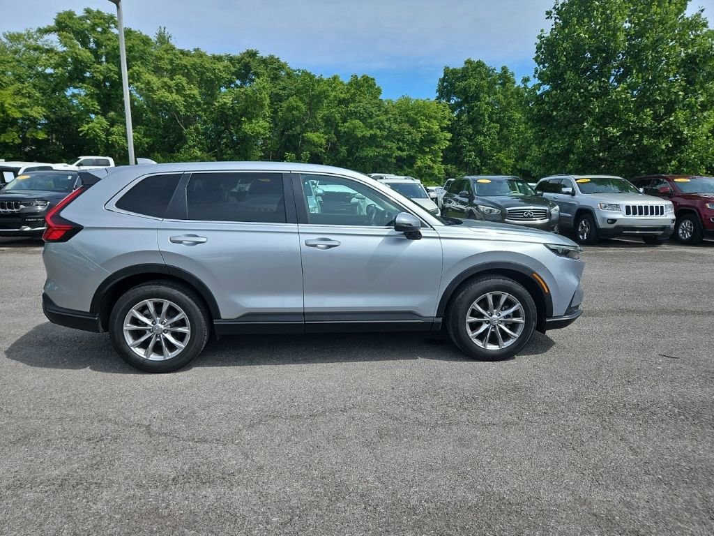 Used 2025 Honda CR-V EX-L image 8