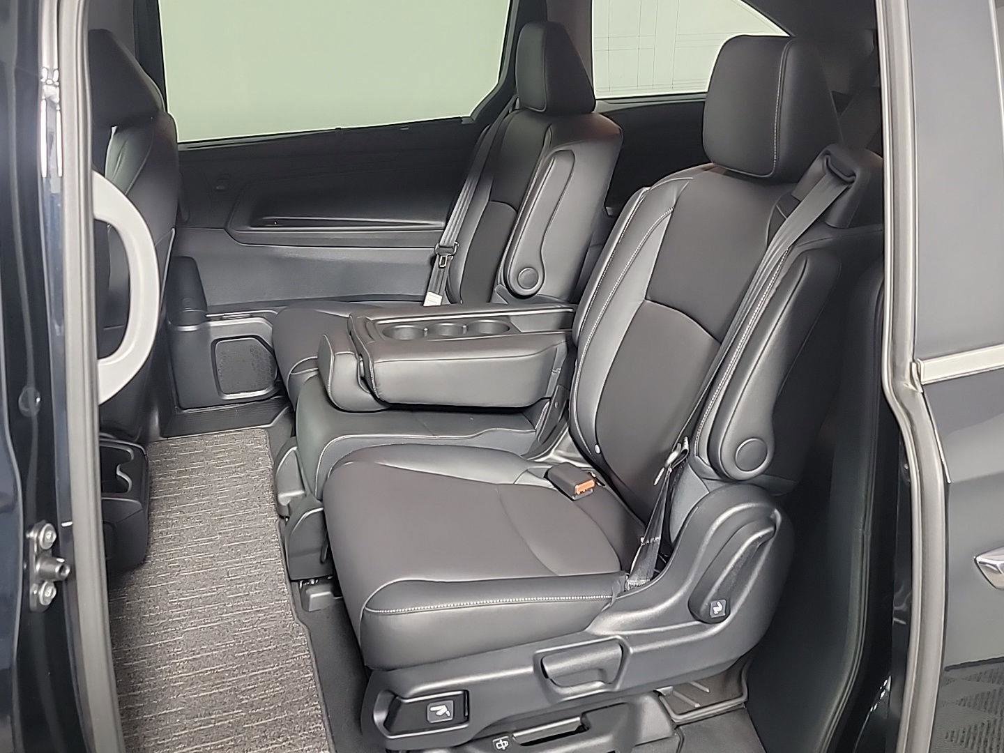 Certified 2024 Honda Odyssey EX-L image 17
