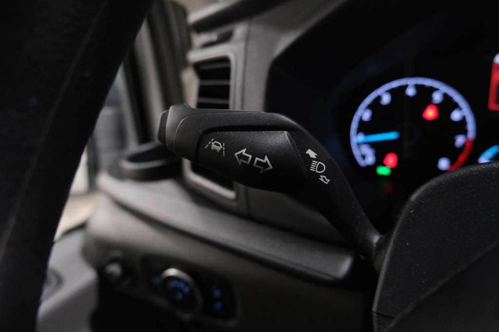 Used 2024 Ford Transit 350 XLT RWD image 31