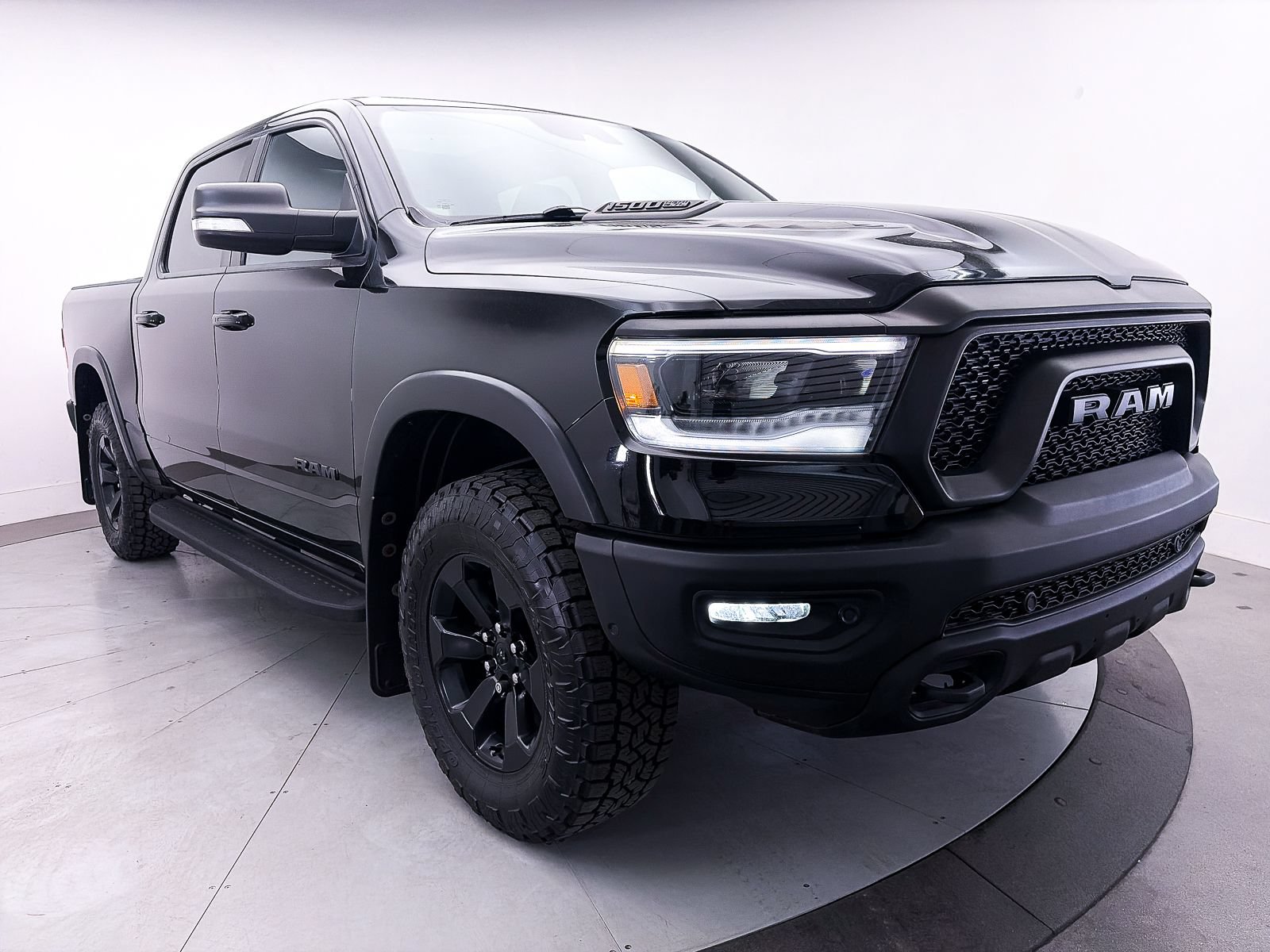 Used 2022 RAM 1500 Rebel w/ Rebel Level 2 Equipment Group AWD/4WD image 15