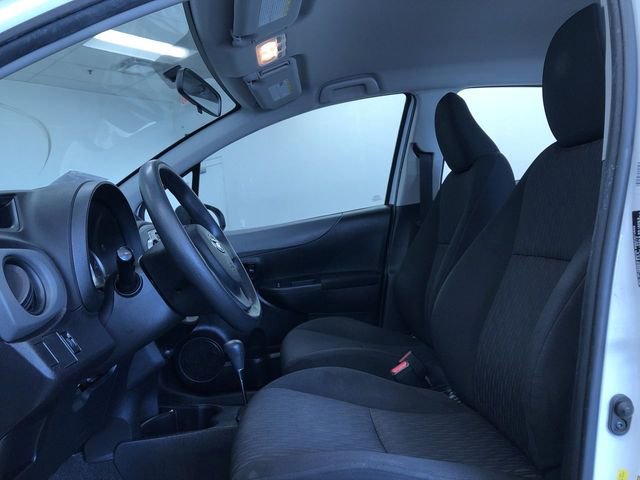 Used 2014 Toyota Yaris L image 17