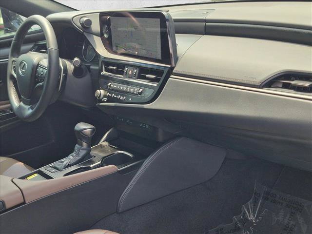 Certified 2025 Lexus ES 300h w/ Premium Package FWD image 21