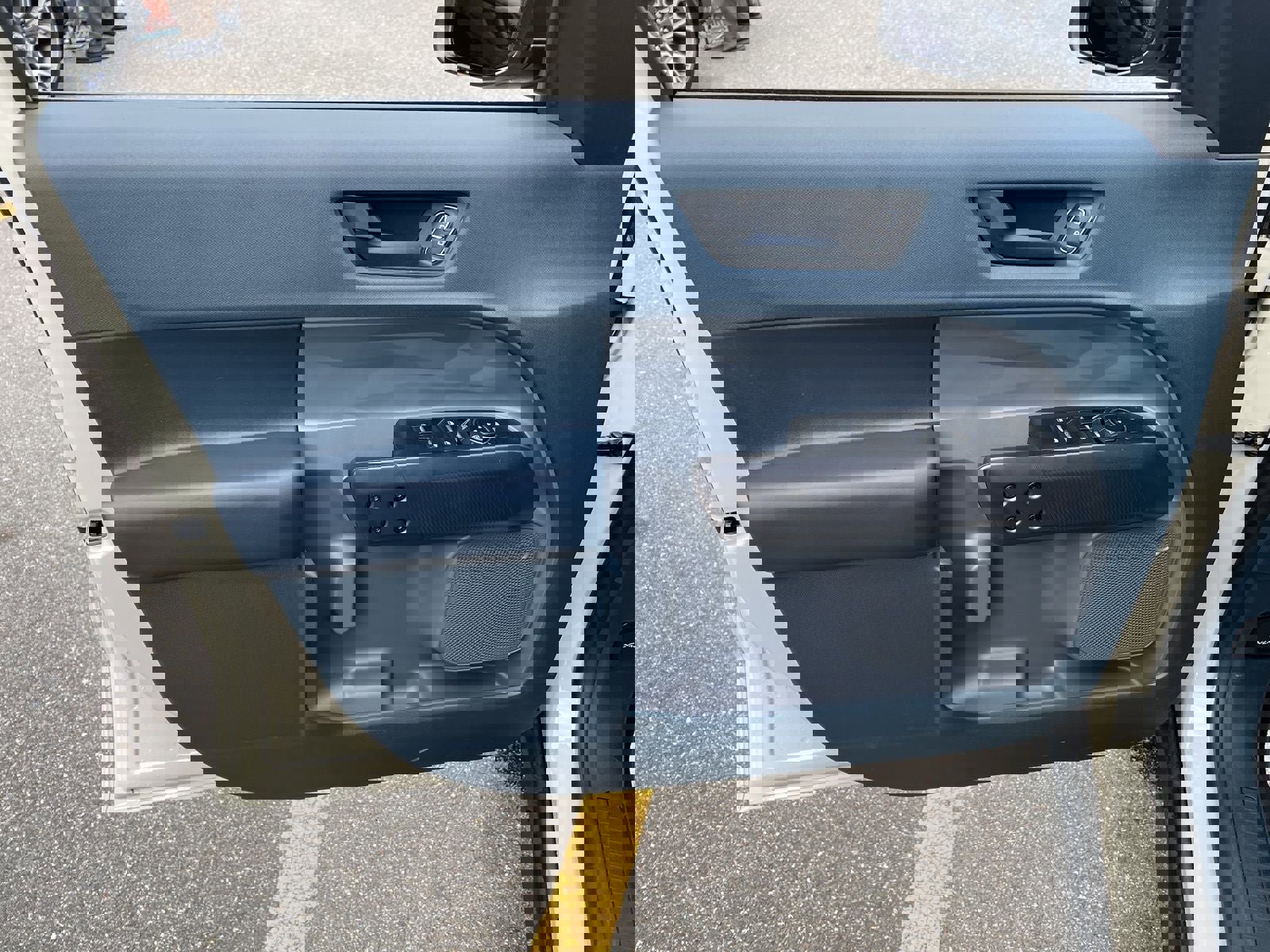 New 2025 Ford Maverick XLT w/ XLT Luxury Package image 14