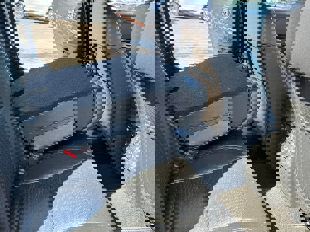 Used 2019 Ford Explorer Limited image 19