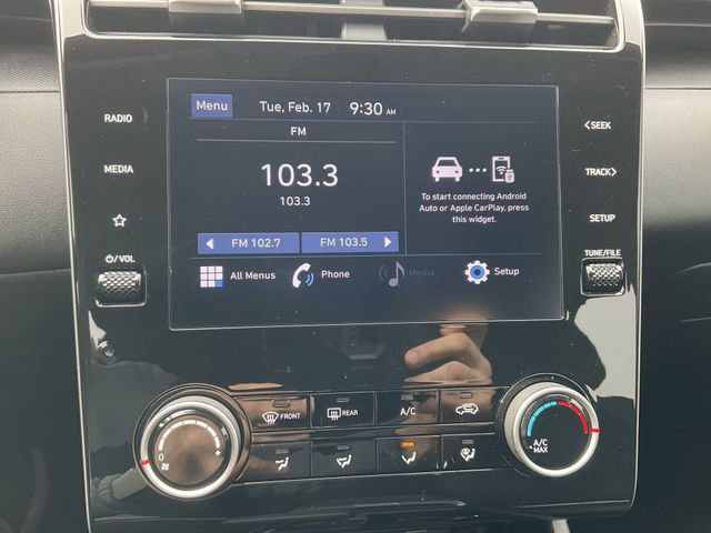 Used 2023 Hyundai Tucson SE image 13