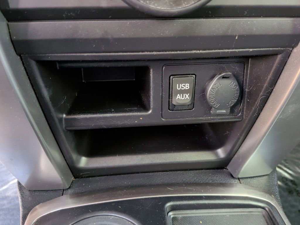 Used 2018 Toyota 4Runner SR5 Premium image 30