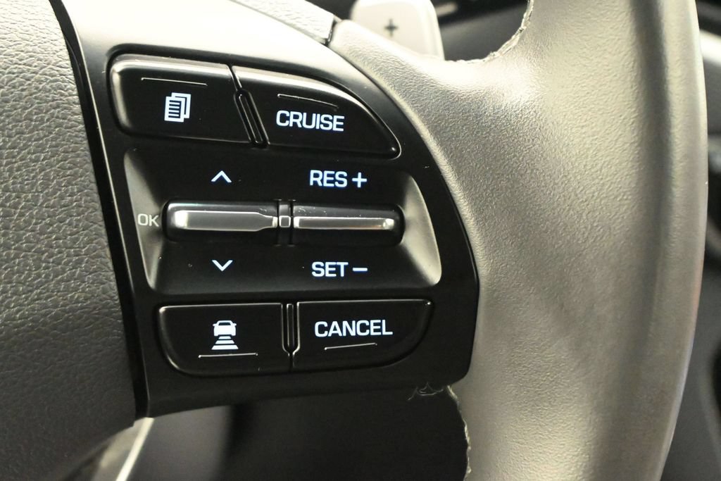 Used 2018 Hyundai Ioniq Limited w/ Limited Ultimate Package 03 FWD image 9