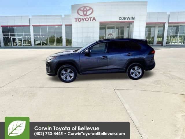 Used 2025 Toyota RAV4 LE image 5