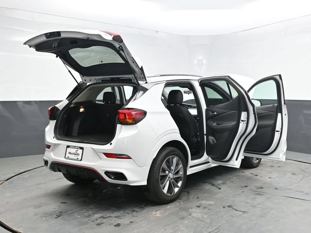 Used 2022 Buick Encore GX Preferred w/ Sport Touring Package FWD image 36