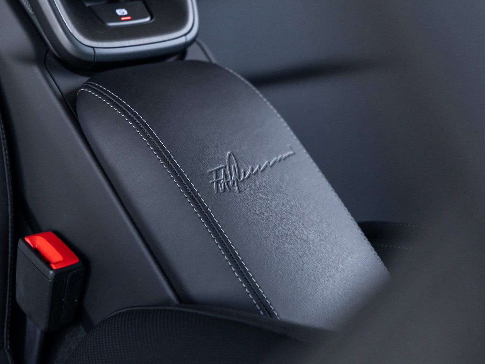 Certified 2024 Porsche 911 Targa Edition 50 Years Porsche image 32