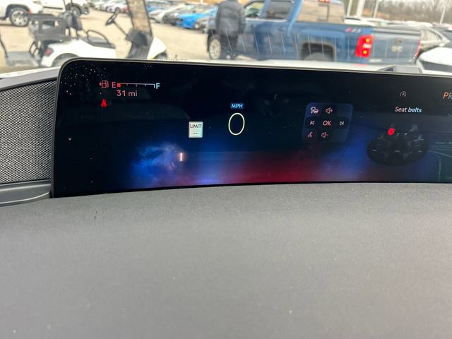 Used 2025 Lincoln Navigator Reserve AWD/4WD image 16