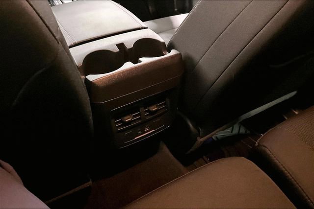 Used 2024 GMC Canyon Elevation w/ Convenience Package image 11