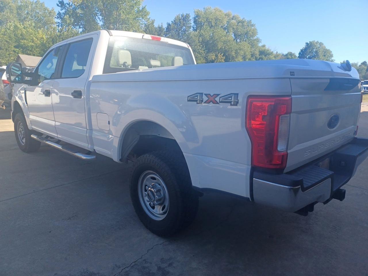 Used 2018 Ford F250 XL w/ Power Equipment Group AWD/4WD image 31