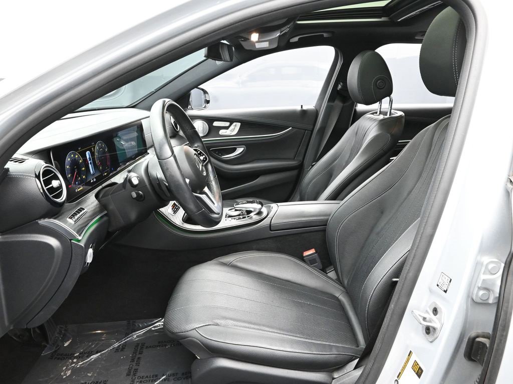 Used 2020 Mercedes-Benz E 450 4MATIC Wagon w/ Premium Package image 12