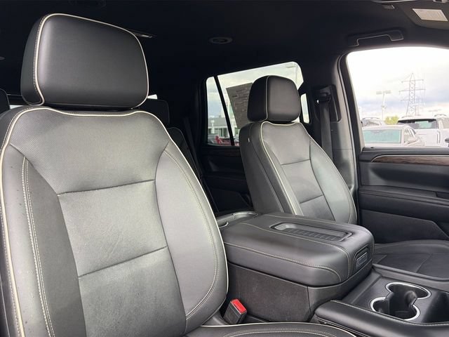 Used 2023 Chevrolet Tahoe Premier AWD/4WD image 35