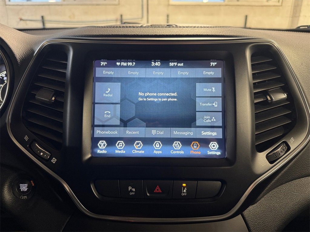 Used 2021 Jeep Cherokee Latitude Lux 80th Anniv w/ Quick Order Package 26U 80TH image 19