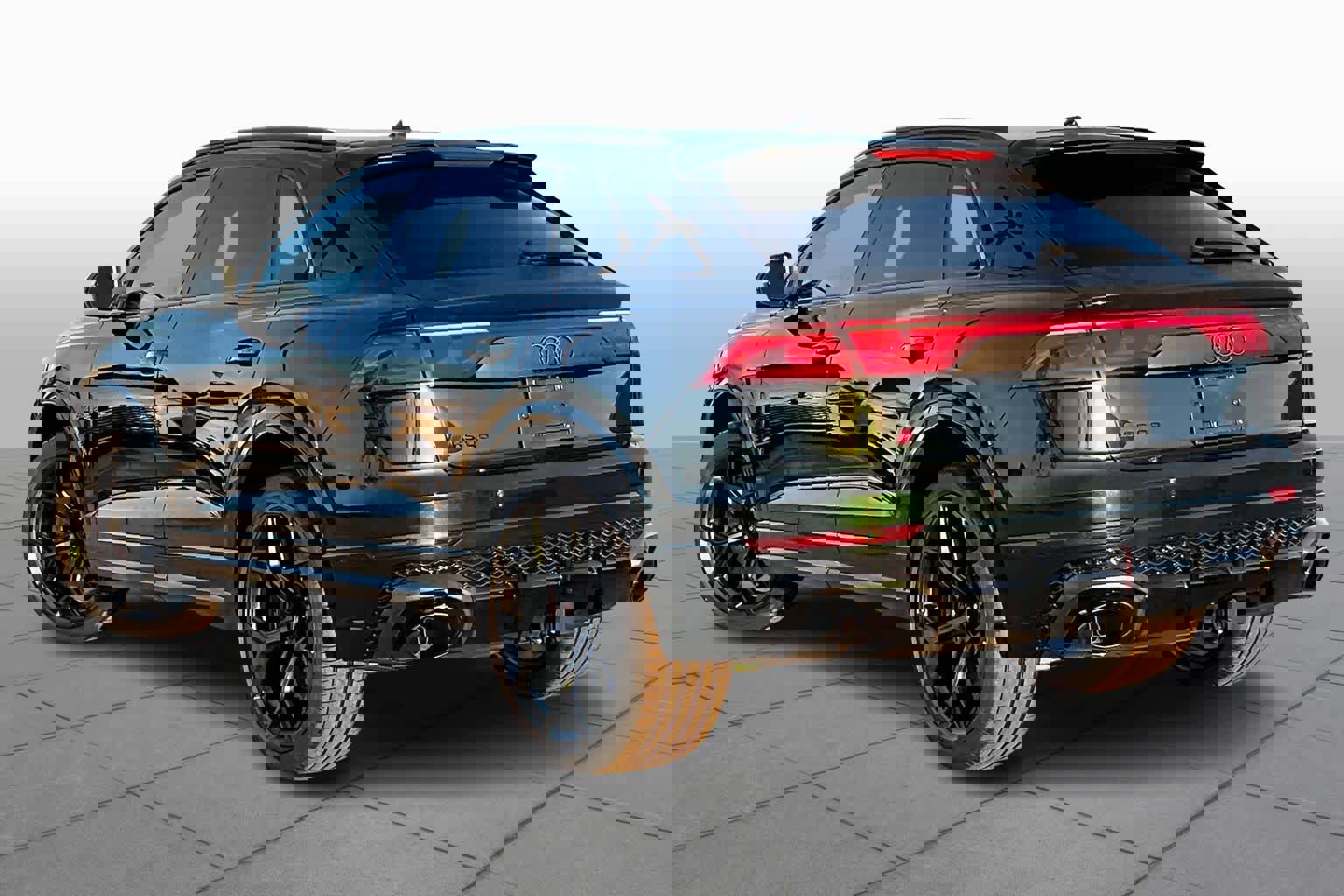 New 2026 Audi RS Q8 performance image 12