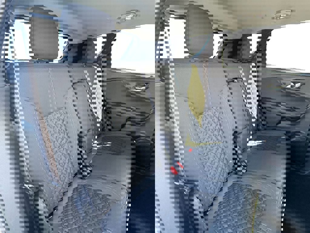 Used 2022 Chevrolet Blazer LT image 18