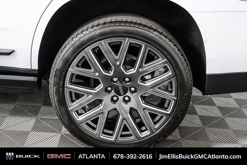 Used 2026 GMC Yukon Denali Ultimate AWD/4WD image 41