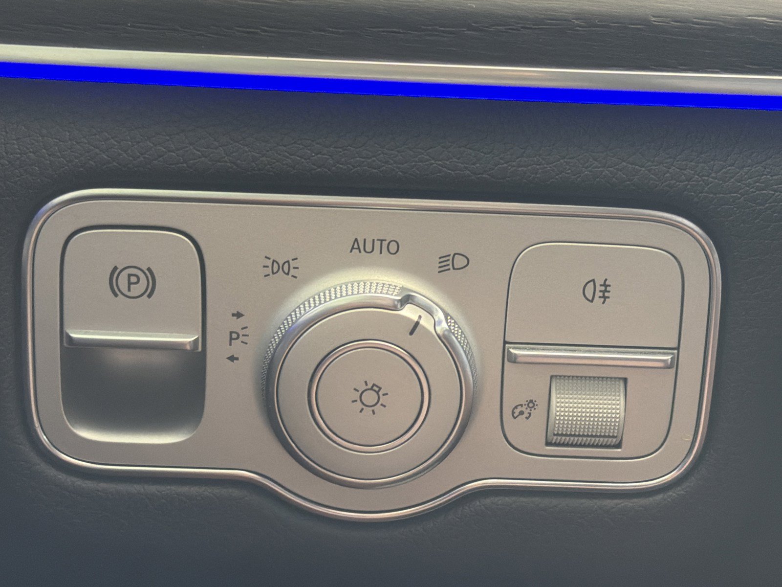 Used 2021 Mercedes-Benz GLS 580 4MATIC image 26