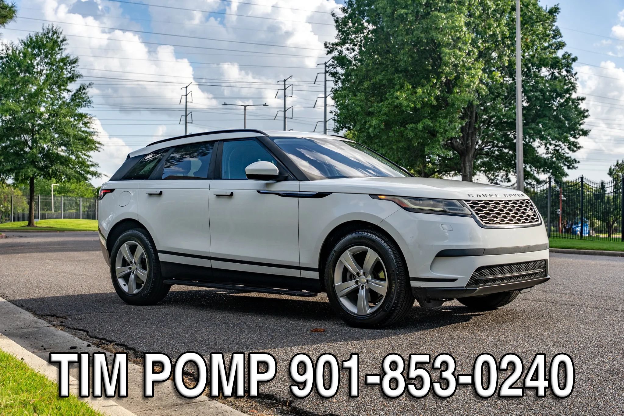 Used 2018 Land Rover Range Rover Velar S AWD/4WD image 3