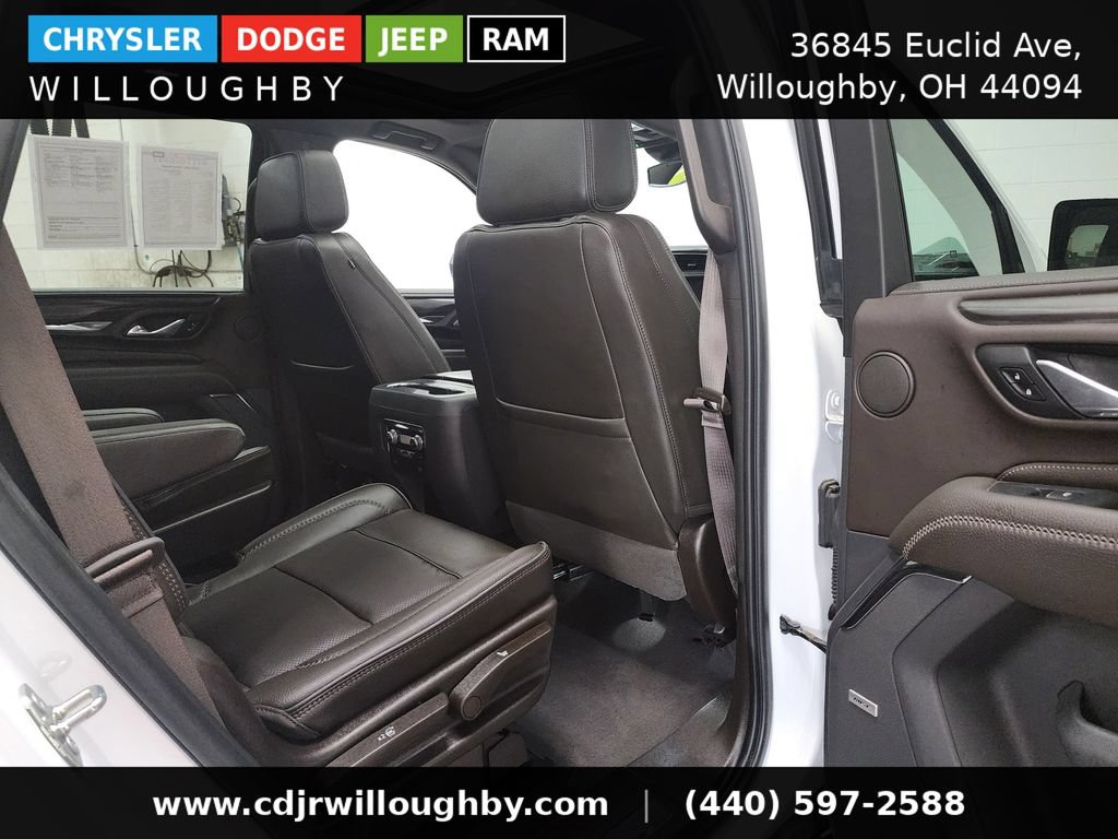 Used 2023 GMC Yukon Denali AWD/4WD image 39