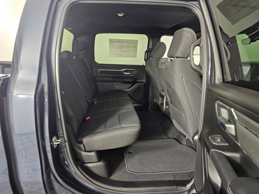 New 2026 RAM 1500 Big Horn AWD/4WD image 35