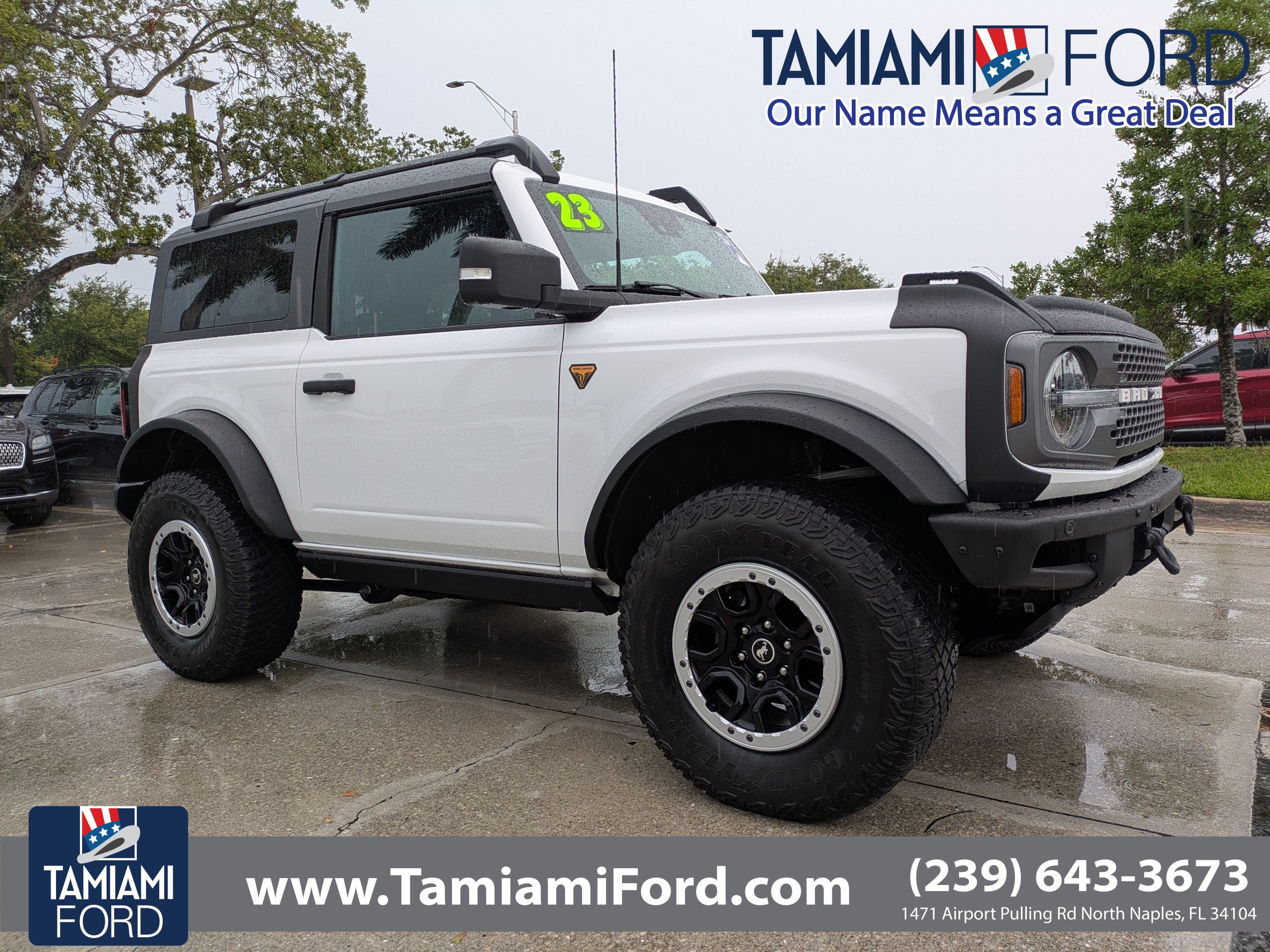 Certified 2023 Ford Bronco Badlands AWD/4WD image 1