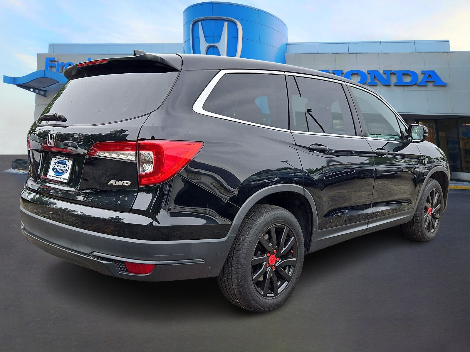 Used 2019 Honda Pilot LX image 6